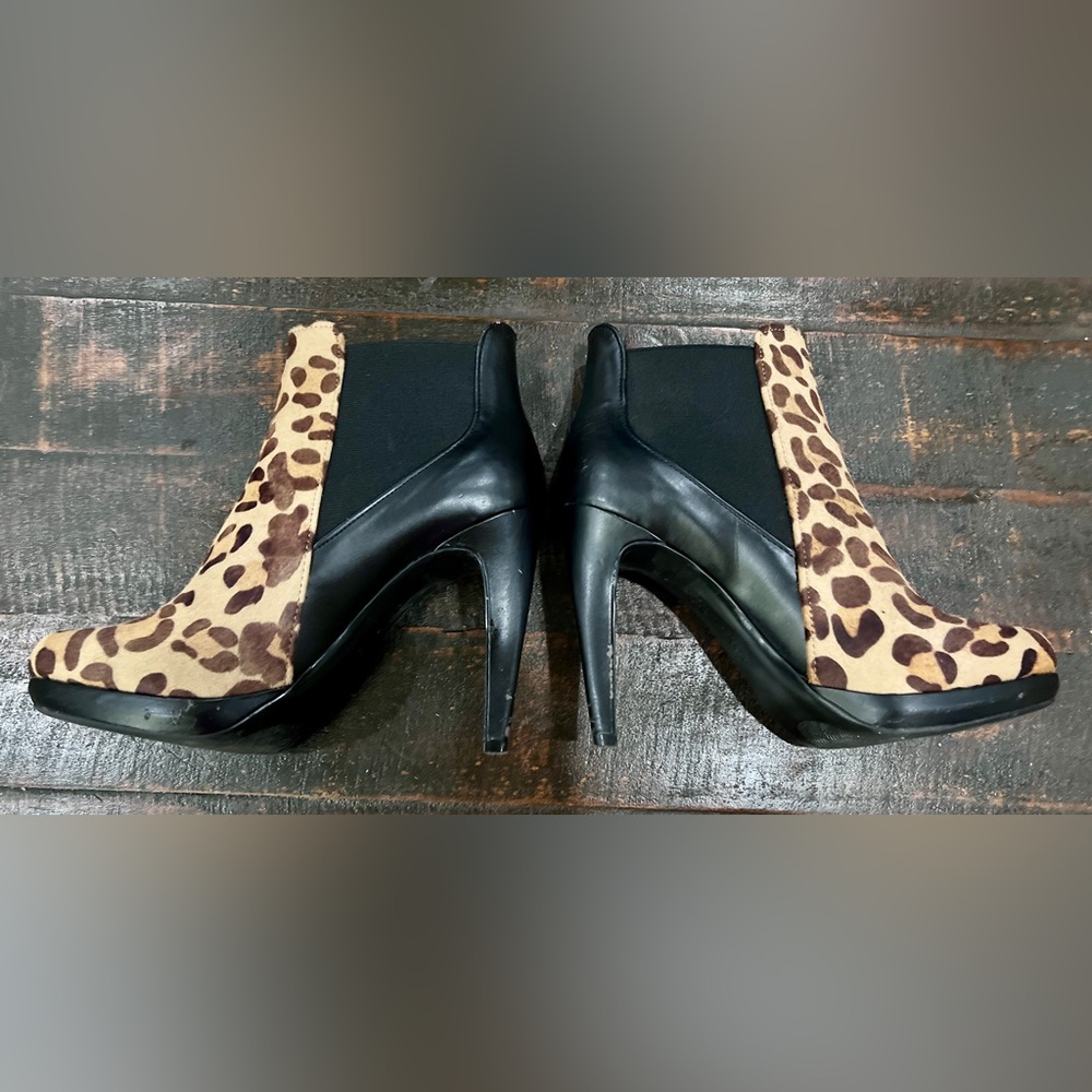 Calvin Klein Collection Leopard Print Ankle Booties - Picture 4 of 10